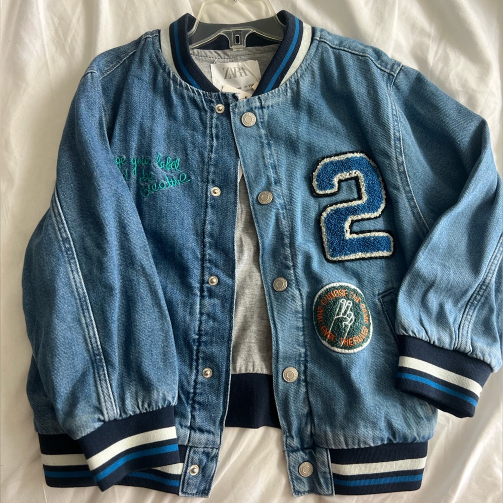 Zara Denim Jean Jacket BRAND NEW